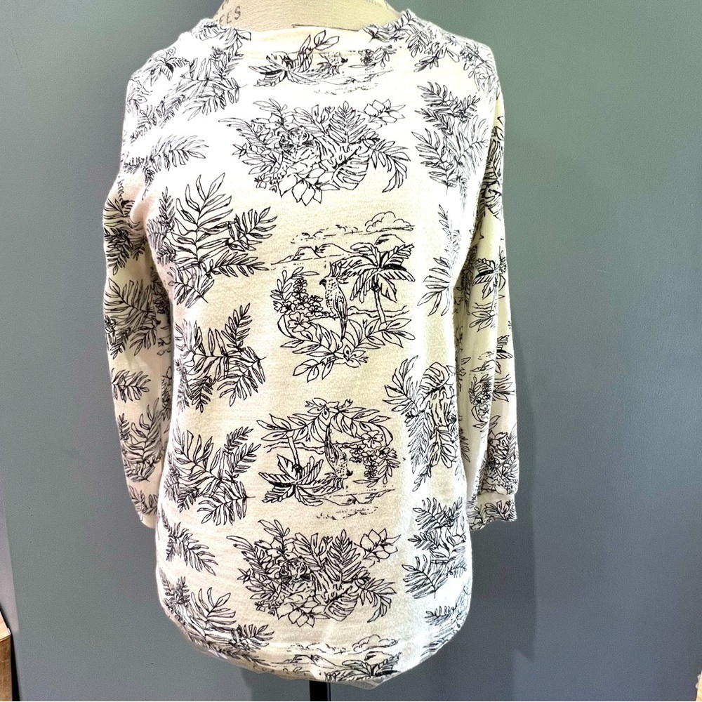 Loft Top Women’s XS Black White Cotton Toile 3/4 Sleeve Palm Trees Birds Tiger